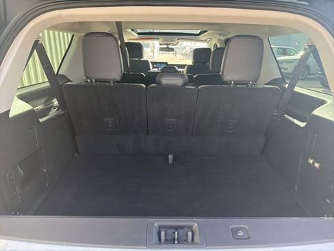 Certified 2025 Ford Expedition Max Platinum image 5