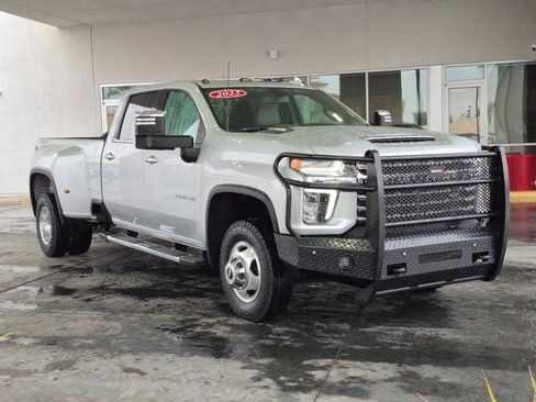 Used 2023 Chevrolet Silverado 3500 LTZ w/ LTZ Plus Package image 3