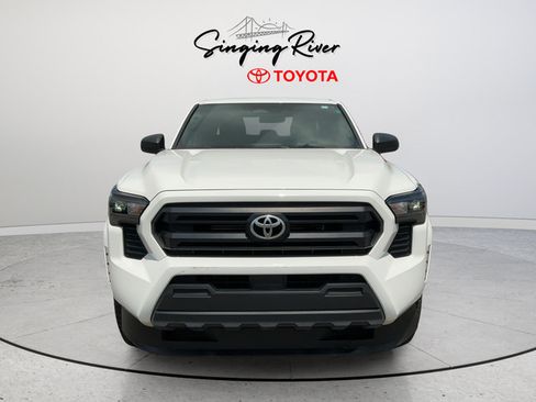 Used 2024 Toyota Tacoma SR AWD/4WD image 2