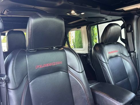 Used 2021 Jeep Wrangler Unlimited Rubicon AWD/4WD image 17