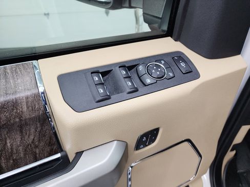 Used 2019 Ford F350 Lariat w/ Lariat Ultimate Package image 48