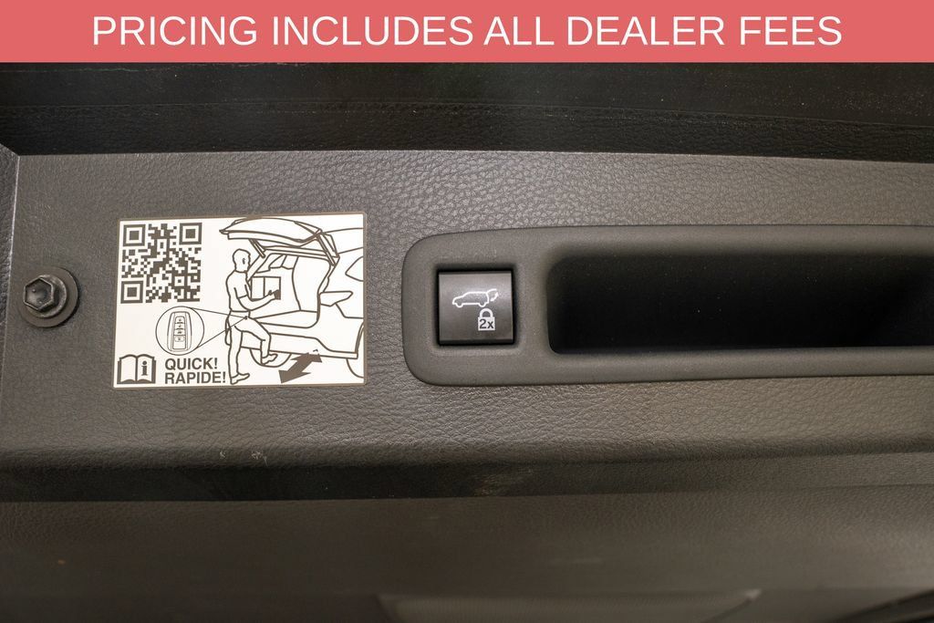 Certified 2023 Toyota Sienna XLE FWD image 6