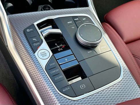 New 2026 BMW 330i Sedan w/ M Sport Package image 14