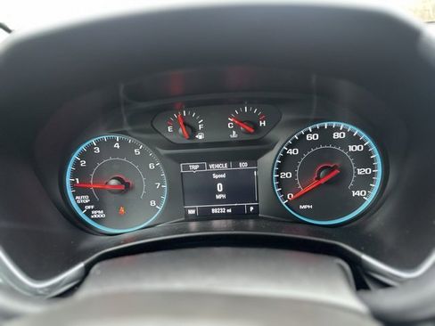 Used 2018 Chevrolet Equinox LT image 30