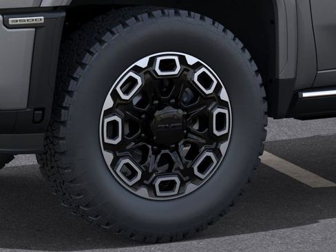 New 2026 GMC Sierra 3500 Denali w/ Denali Reserve Package AWD/4WD image 9