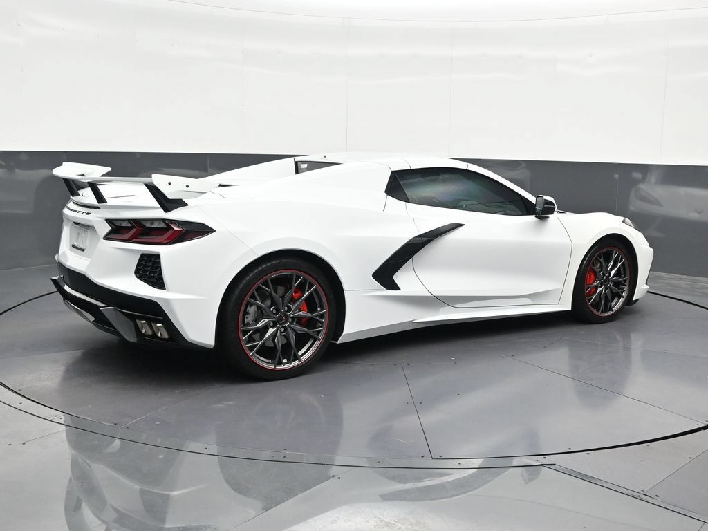 Used 2024 Chevrolet Corvette Stingray Convertible w/ 1LT RWD image 5