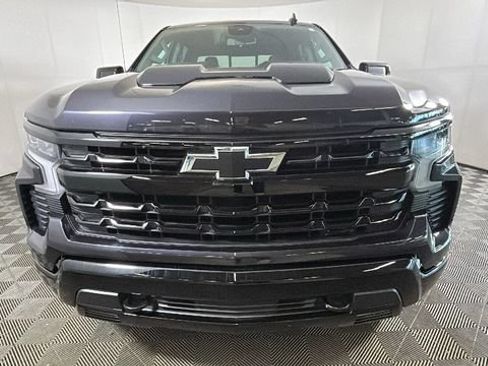 Used 2024 Chevrolet Silverado 1500 LT Trail Boss AWD/4WD image 7