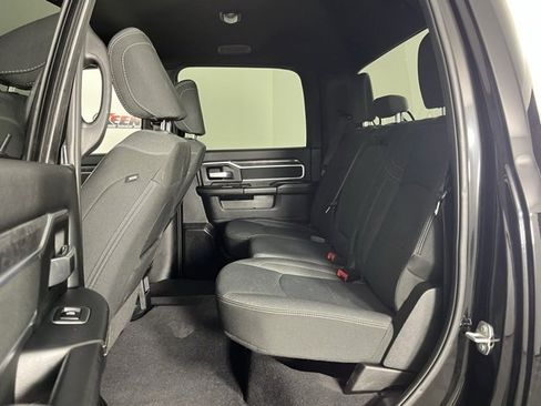 Used 2024 RAM 2500 Big Horn w/ Safety Group image 27