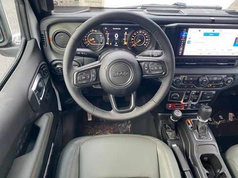 New 2026 Jeep Gladiator Mojave image 38