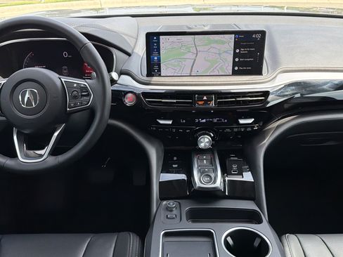 Certified 2026 Acura MDX FWD w/ Technology Package image 30