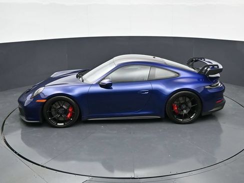 Used 2022 Porsche 911 GT3 RWD image 33