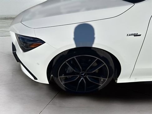 Certified 2025 Mercedes-Benz CLA 35 AMG 4MATIC image 10