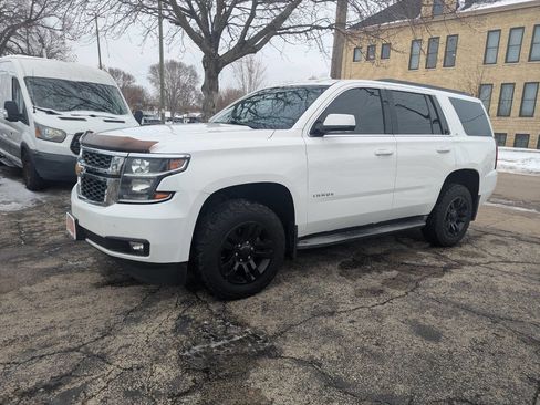 Used 2015 Chevrolet Tahoe LT w/ Luxury Package image 2