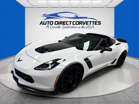 Used 2017 Chevrolet Corvette Z06 w/ Z07 Performance Package RWD image 1