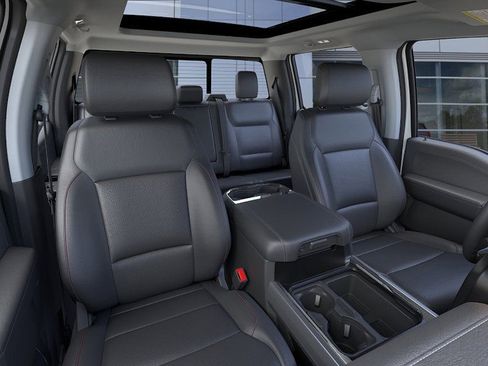 New 2026 Ford F350 Lariat w/ Lariat Premium Package image 10