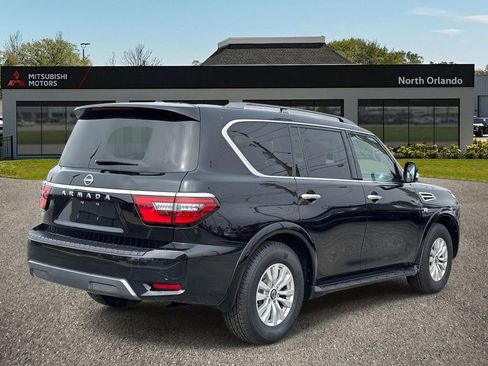Used 2022 Nissan Armada SV image 4