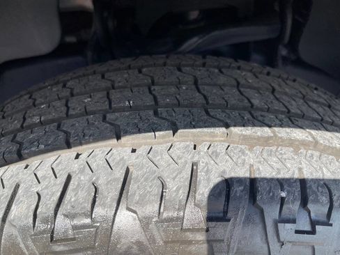 Used 2015 Ford F150 XLT w/ Equipment Group 302A Luxury image 11