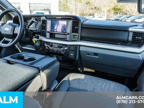 Used 2025 Ford F350 XLT image 23