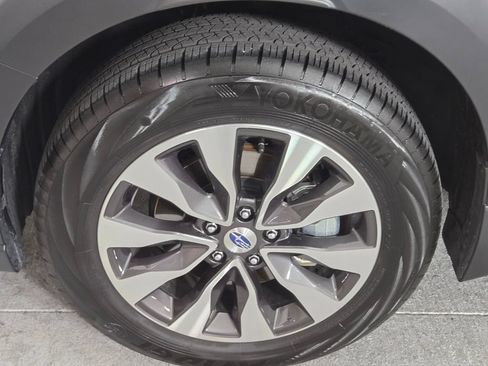 Certified 2025 Subaru Outback Limited XT AWD/4WD image 13