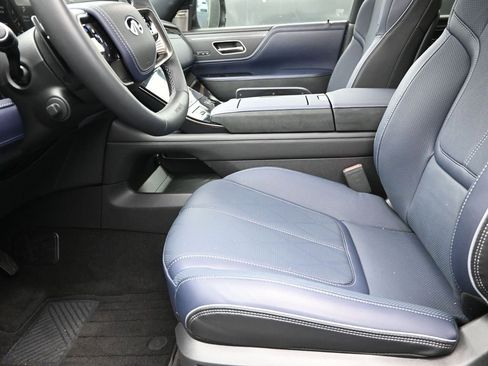 New 2026 INFINITI QX80 SPORT image 13