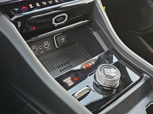 New 2026 Jeep Grand Cherokee Altitude image 24