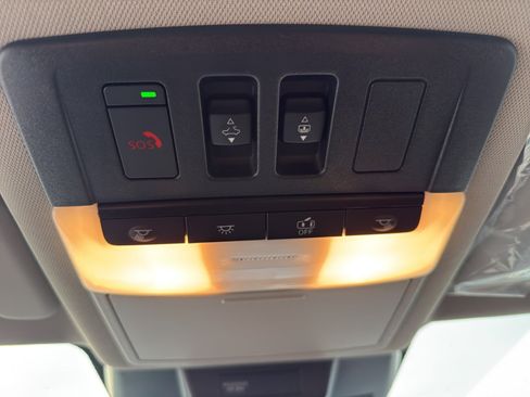 New 2026 Nissan Rogue Platinum image 19