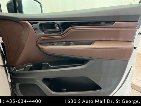 New 2026 Honda Odyssey Touring image 23