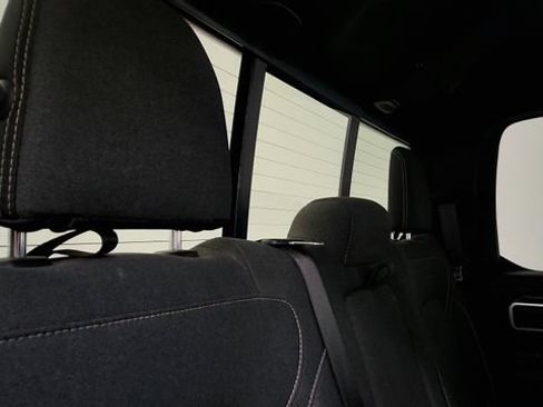 Used 2019 RAM 1500 Big Horn AWD/4WD image 42