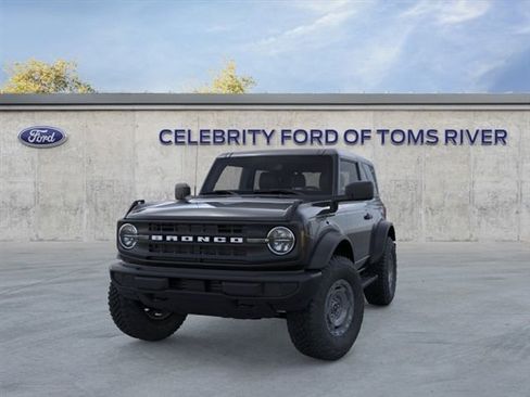 New 2025 Ford Bronco 2-Door w/ Sasquatch Package AWD/4WD image 2