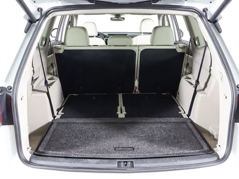 Used 2020 Volkswagen Atlas SE w/ Panoramic Sunroof Package image 21