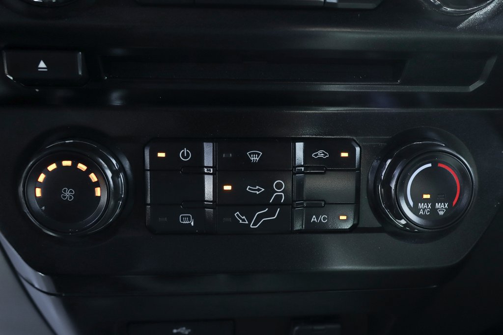 Used 2018 Ford F550 2WD Crew Cab Super Duty image 27