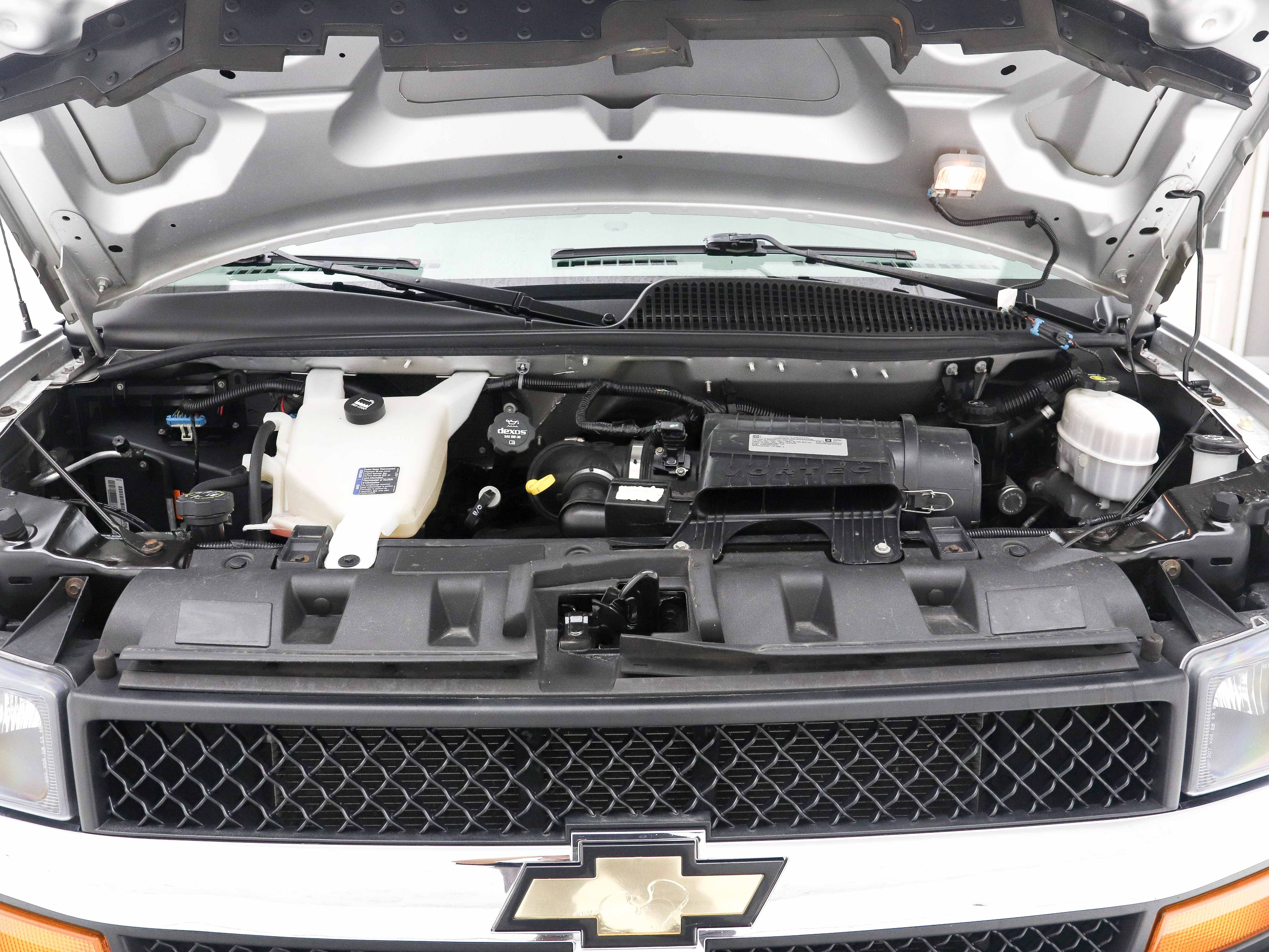 Used 2019 Chevrolet Express 3500 LT w/ LT Preferred Equipment Group RWD image 25