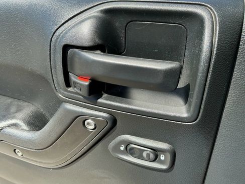 Used 2018 Jeep Wrangler Unlimited Rubicon image 11