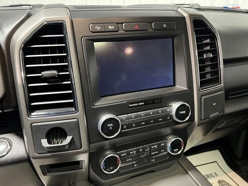 Used 2019 Ford Expedition XLT w/ Equipment Group 201A image 9