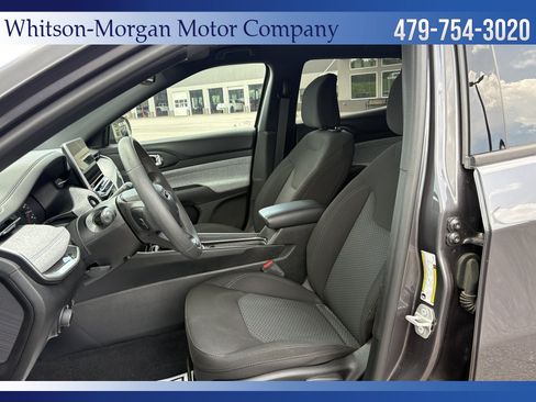 Used 2024 Jeep Compass Sport AWD/4WD image 10