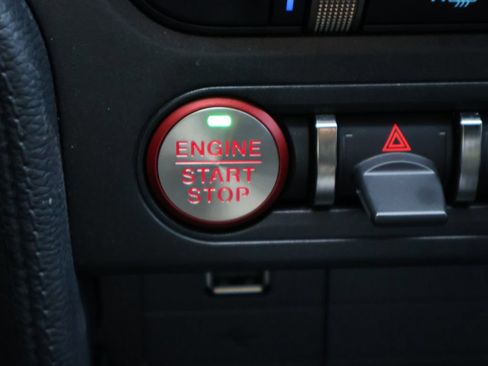 Used 2022 Ford Mustang Shelby GT500 w/ Technology Package RWD image 28