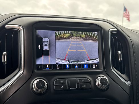 Used 2021 GMC Sierra 1500 AT4 w/ AT4 Premium Package image 25