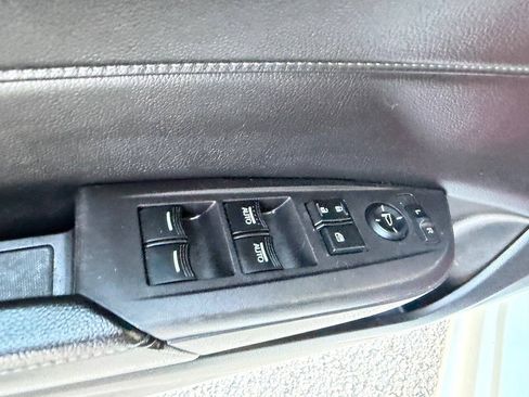 Used 2016 Acura ILX FWD image 21
