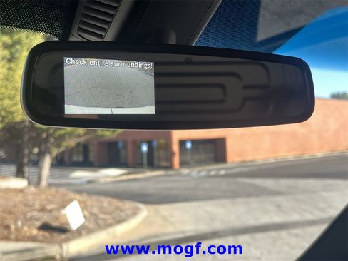 Used 2025 Mercedes-Benz Sprinter 2500 image 6