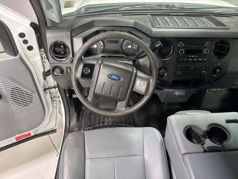 Used 2015 Ford F250 XL image 9
