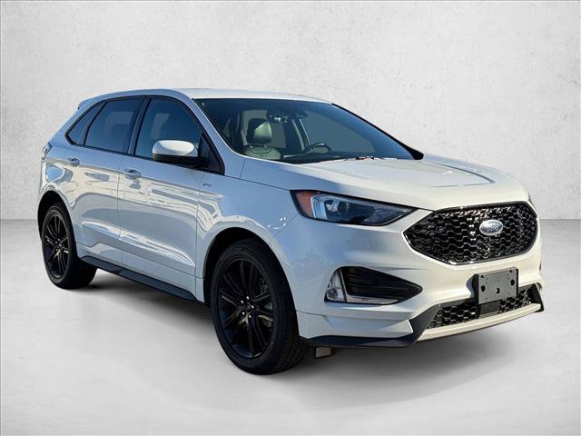Used 2024 Ford Edge ST-Line AWD/4WD image 3