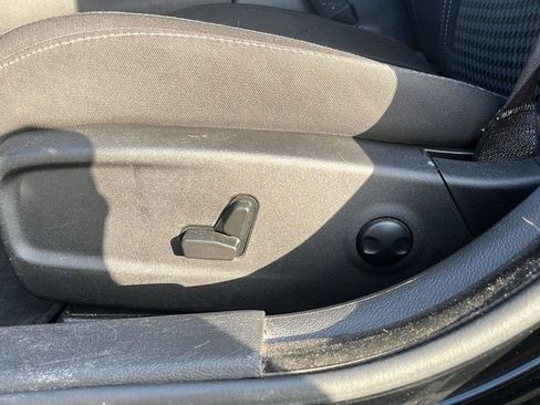 Used 2023 Dodge Charger SXT image 21