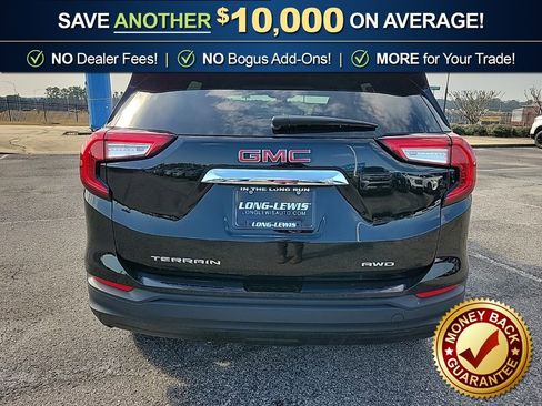 Used 2024 GMC Terrain SLE image 8