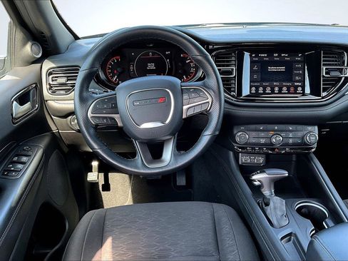 Used 2024 Dodge Durango SXT image 5