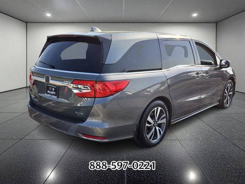 Used 2019 Honda Odyssey Elite image 5