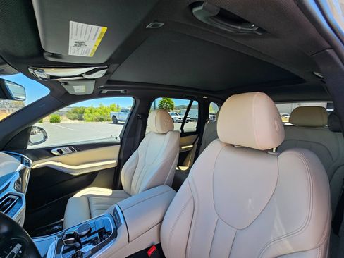 Used 2022 BMW X5 sDrive40i w/ Parking Assistance Package RWD image 38