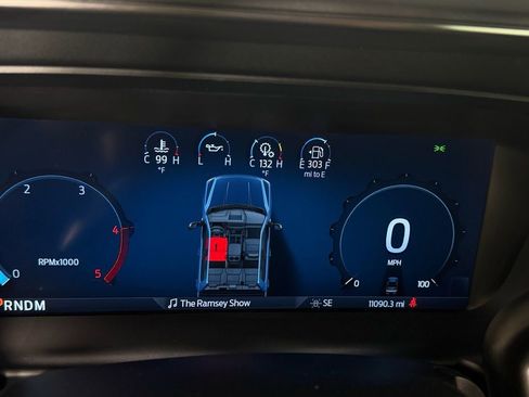 Used 2024 Ford F350 Platinum w/ FX4 Off-Road Package image 15