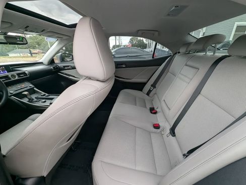 Used 2015 Lexus IS 200t image 30
