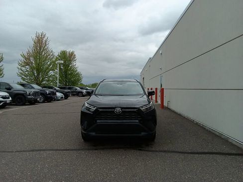 Certified 2025 Toyota RAV4 XLE AWD/4WD image 4