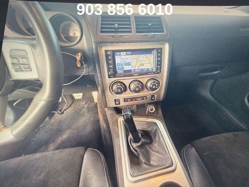 Used 2012 Dodge Challenger SRT8 w/ Premium Sound Group image 12